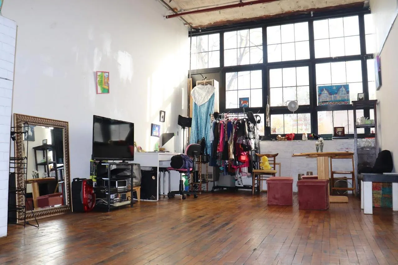 בית אירוח ניו יורק Mckibbin Loft Apartment