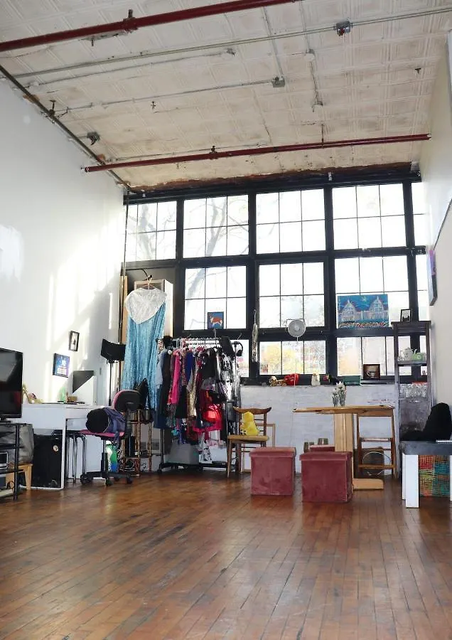 ניו יורק Mckibbin Loft Apartment